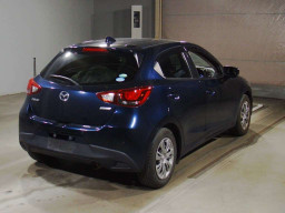 2017 Mazda Demio