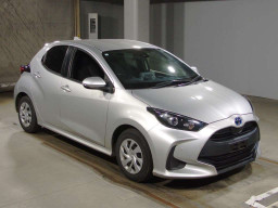 2021 Toyota YARIS