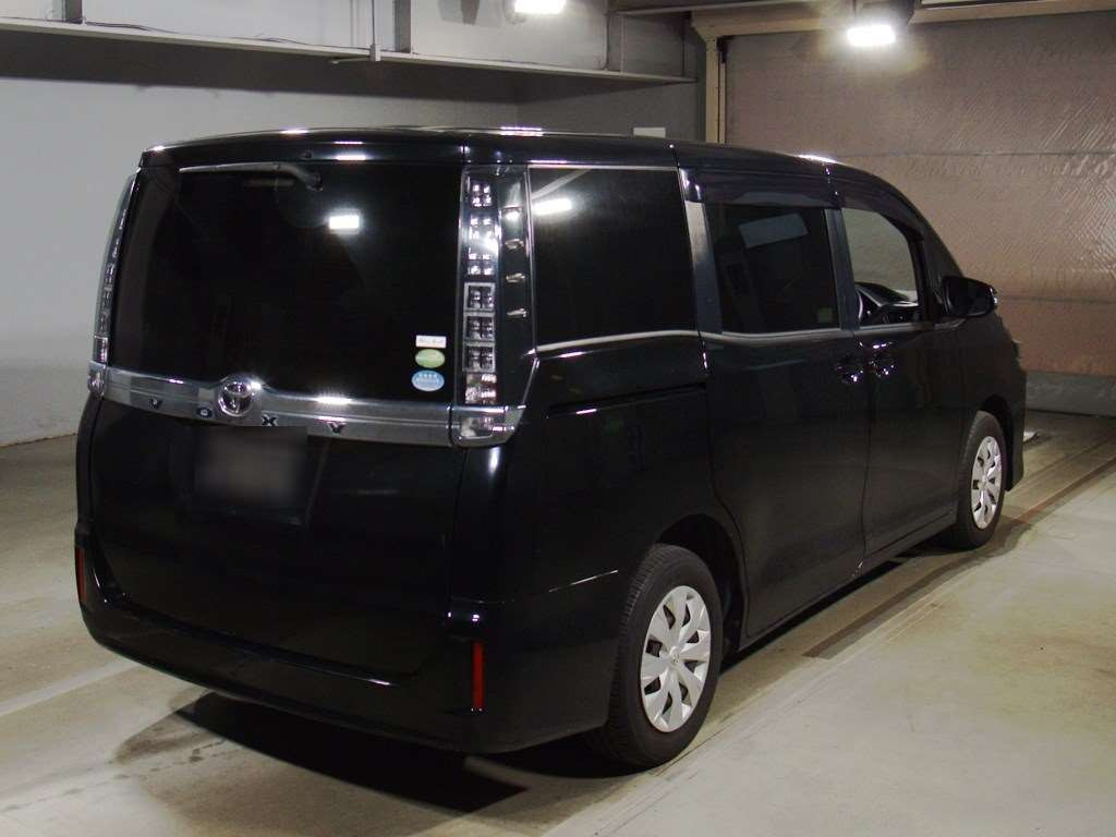 2014 Toyota Voxy ZRR80G[1]