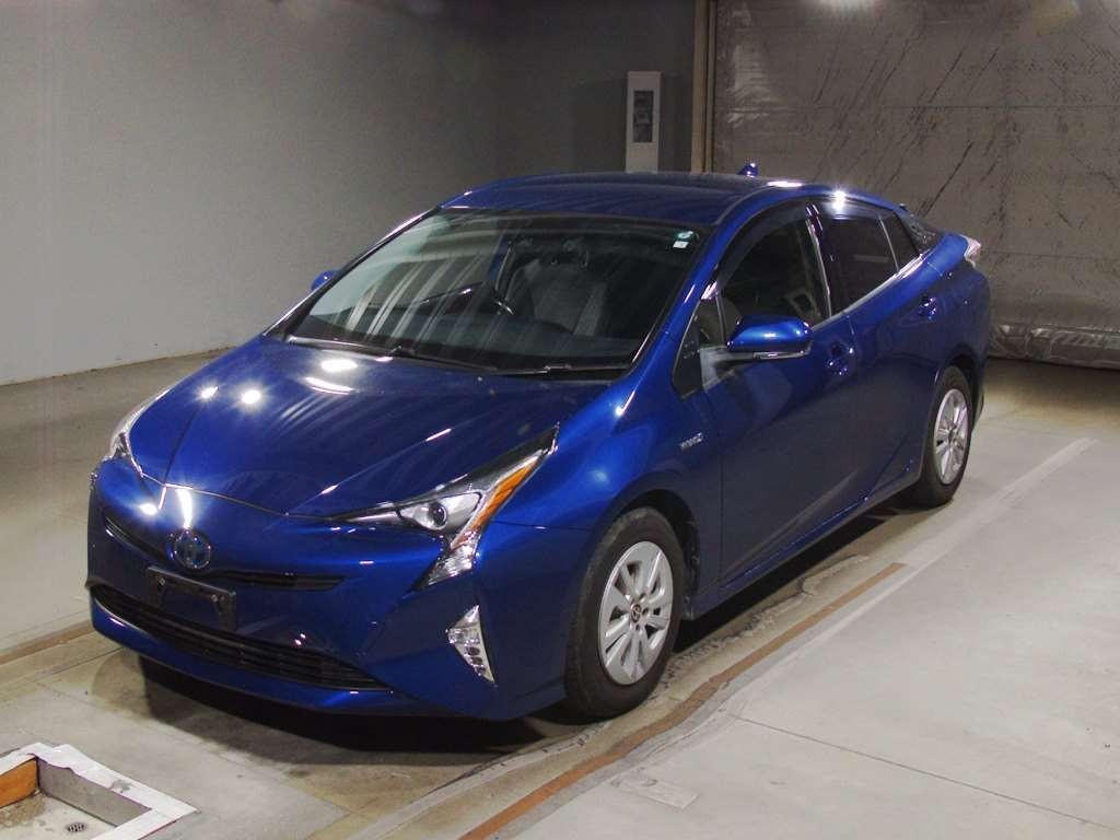 2015 Toyota Prius ZVW50[0]