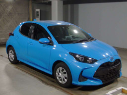 2021 Toyota YARIS