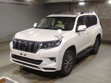 2020 Toyota Land Cruiser Prado