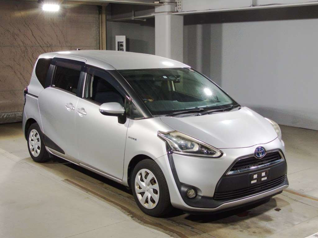 2015 Toyota Sienta NHP170G[2]