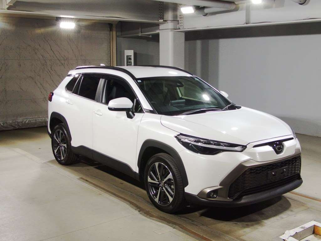 2022 Toyota Corolla Cross ZSG10[2]