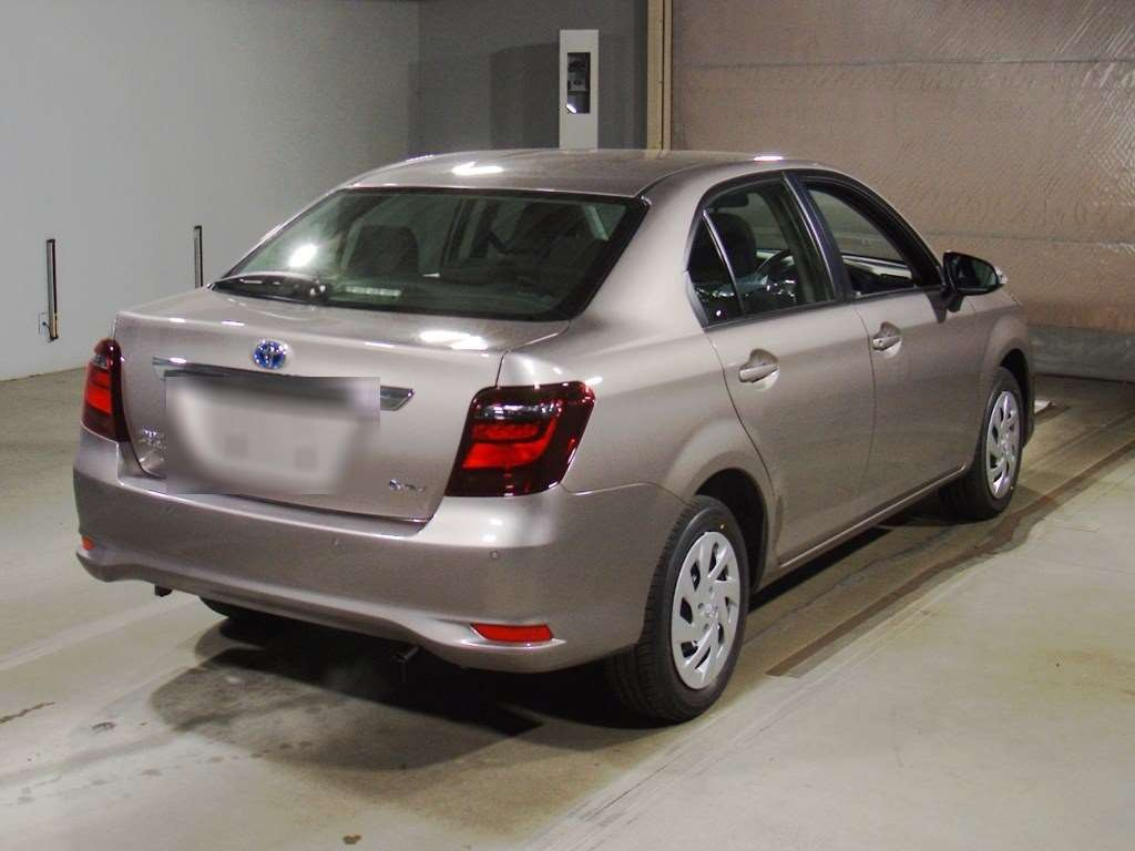 2024 Toyota Corolla Axio NKE165[1]