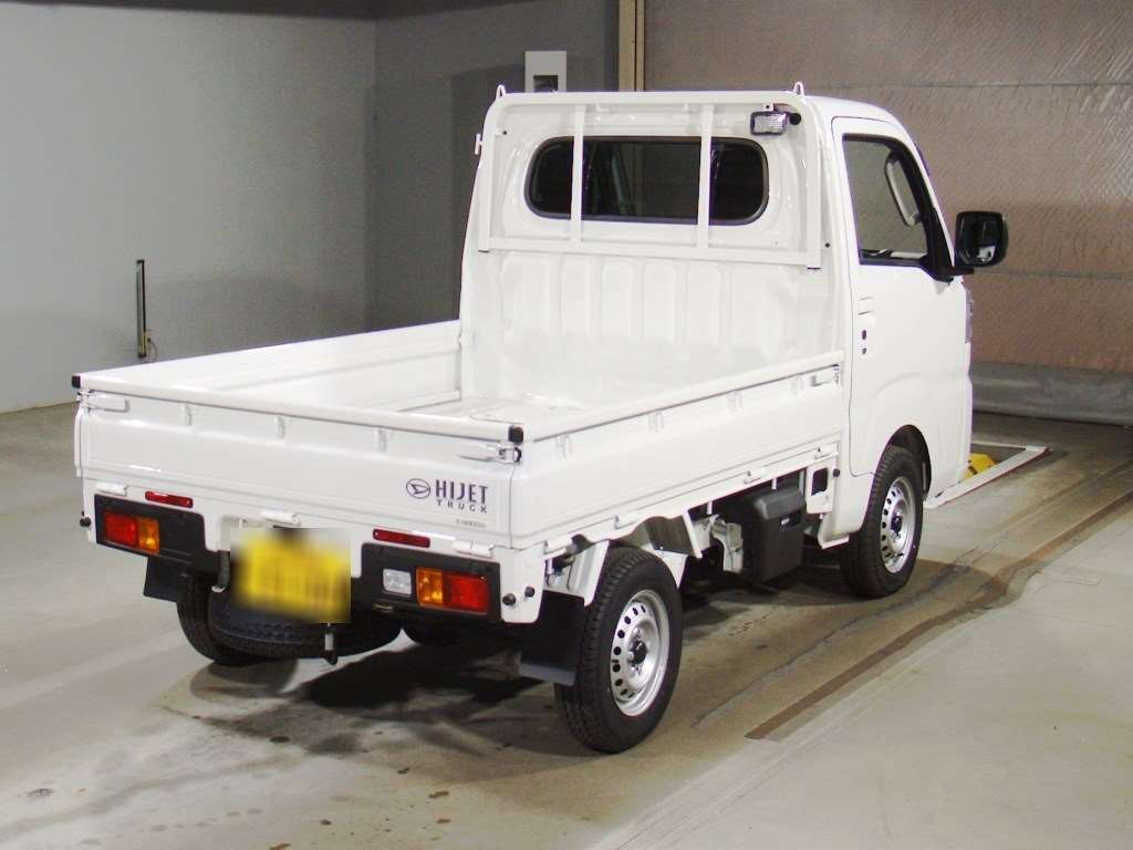 2024 Daihatsu Hijet Truck S510P[1]