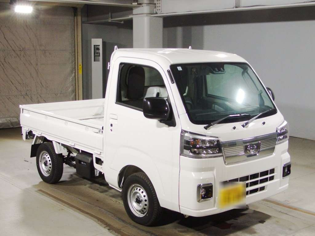 2024 Daihatsu Hijet Truck S510P[2]