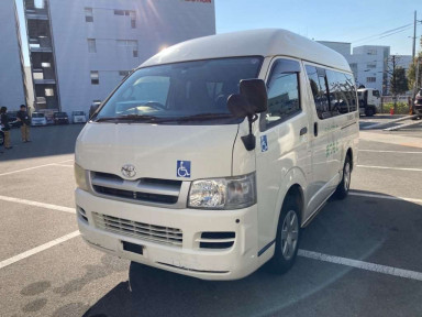 2004 Toyota Hiace Van