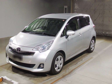 2014 Toyota Ractis