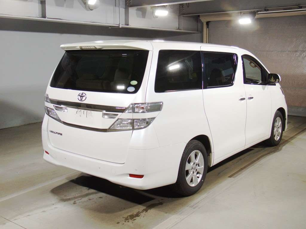 2014 Toyota Vellfire ANH20W[1]