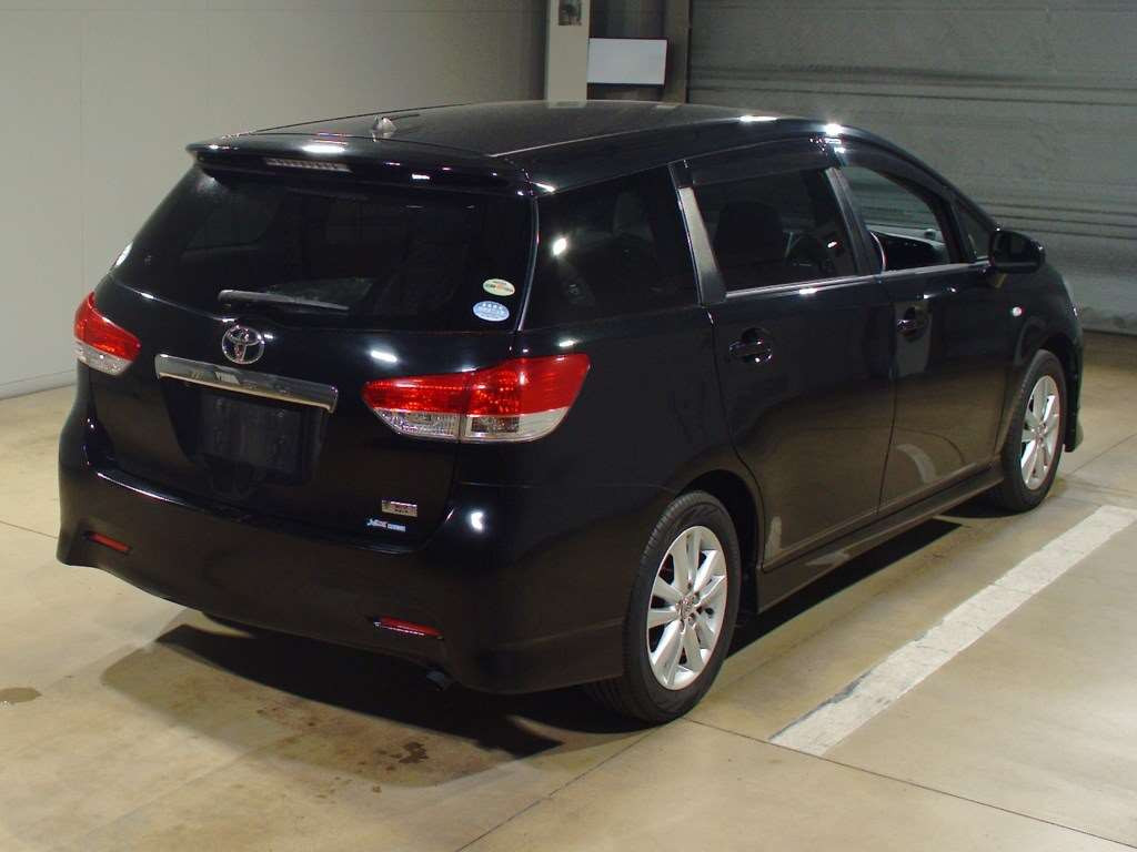 2010 Toyota Wish ZGE20W[1]