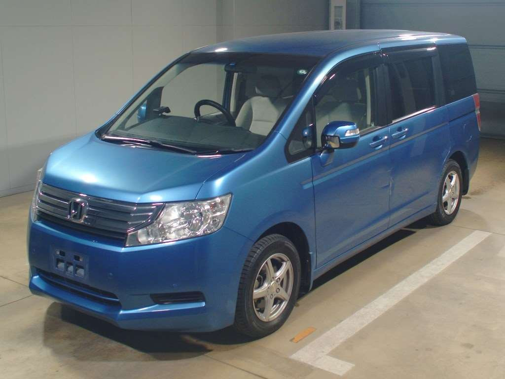 2010 Honda Step WGN RK1[0]