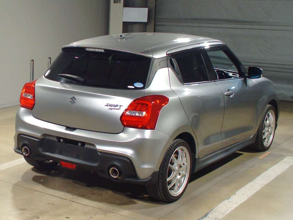 2018 Suzuki Swift Sport ZC33S[1]