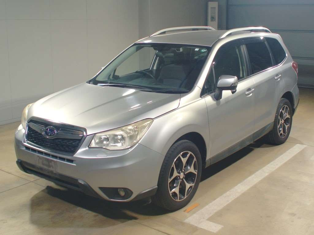 2014 Subaru Forester SJ5[0]