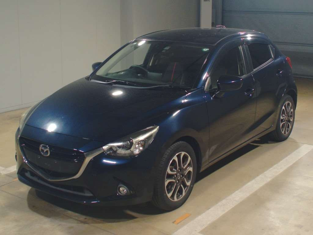 2015 Mazda Demio DJ5FS[0]