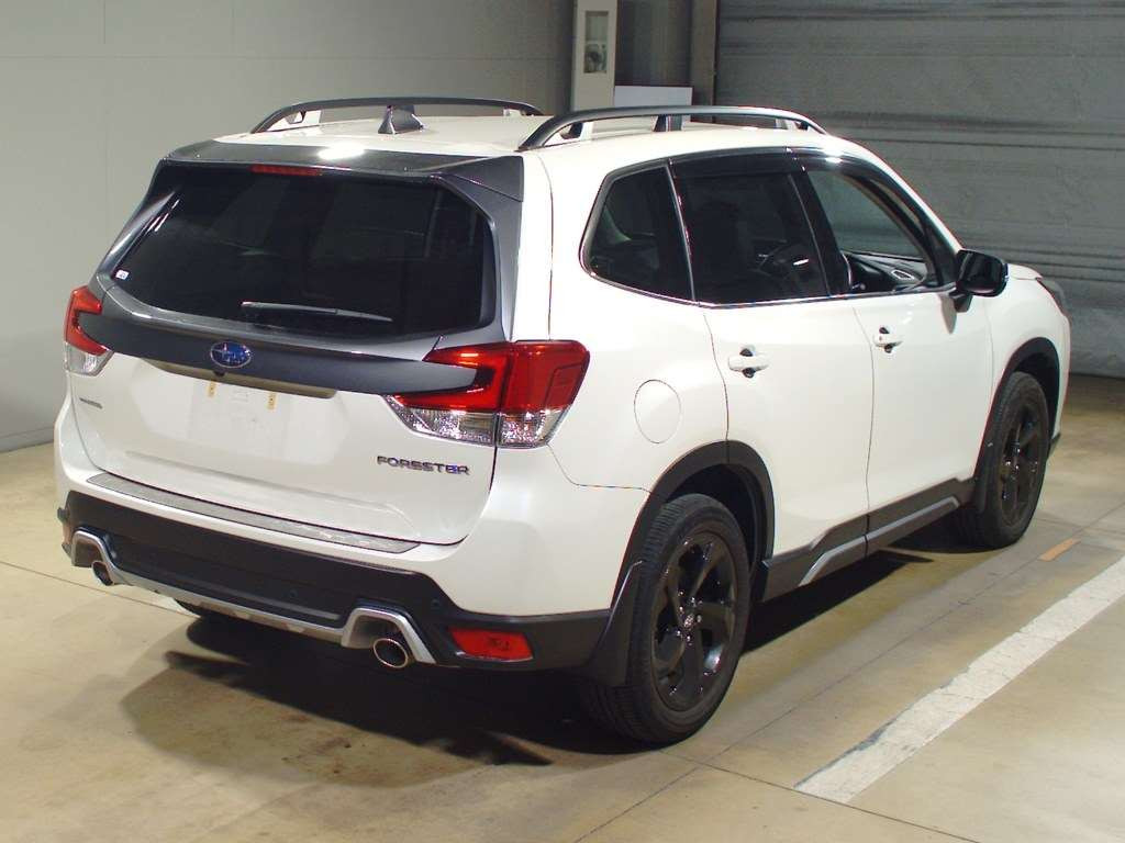 2021 Subaru Forester SK5[1]