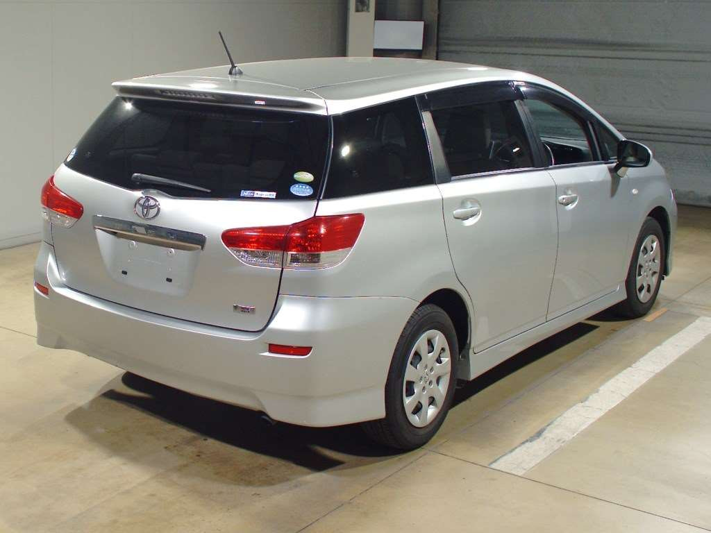 2011 Toyota Wish ZGE20G[1]