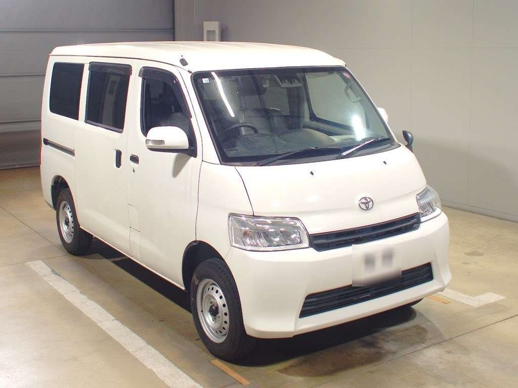 2023 Toyota Townace Van S403M[2]