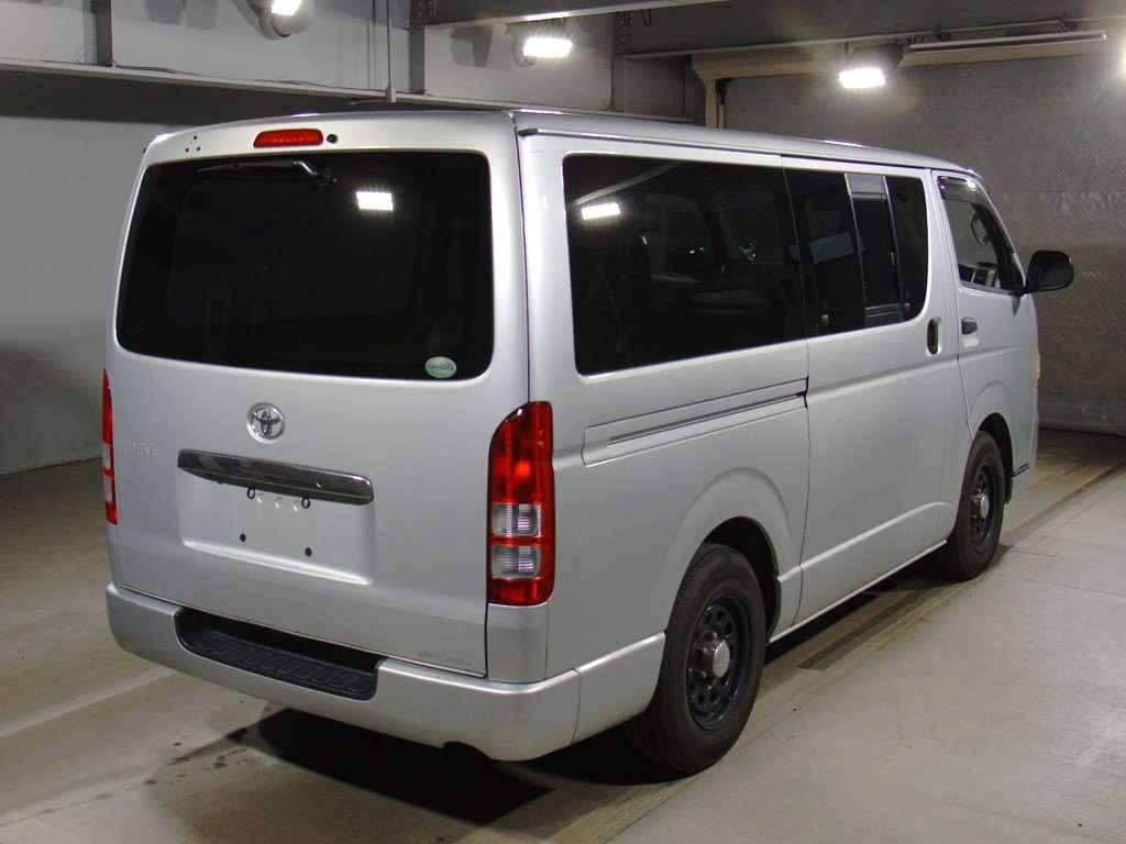 2011 Toyota Hiace Van KDH201V[1]