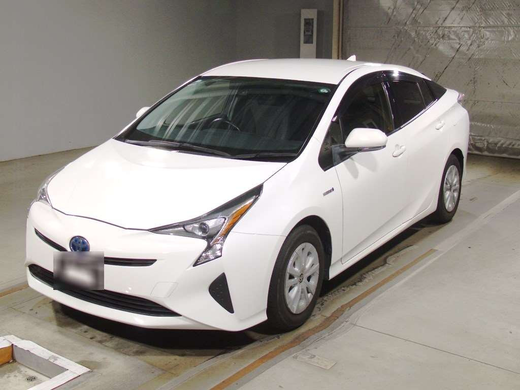 2017 Toyota Prius ZVW50[0]