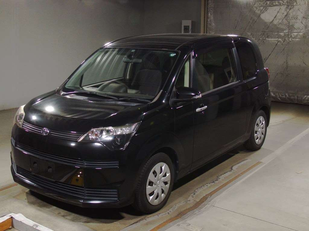 2014 Toyota Spade NCP141[0]