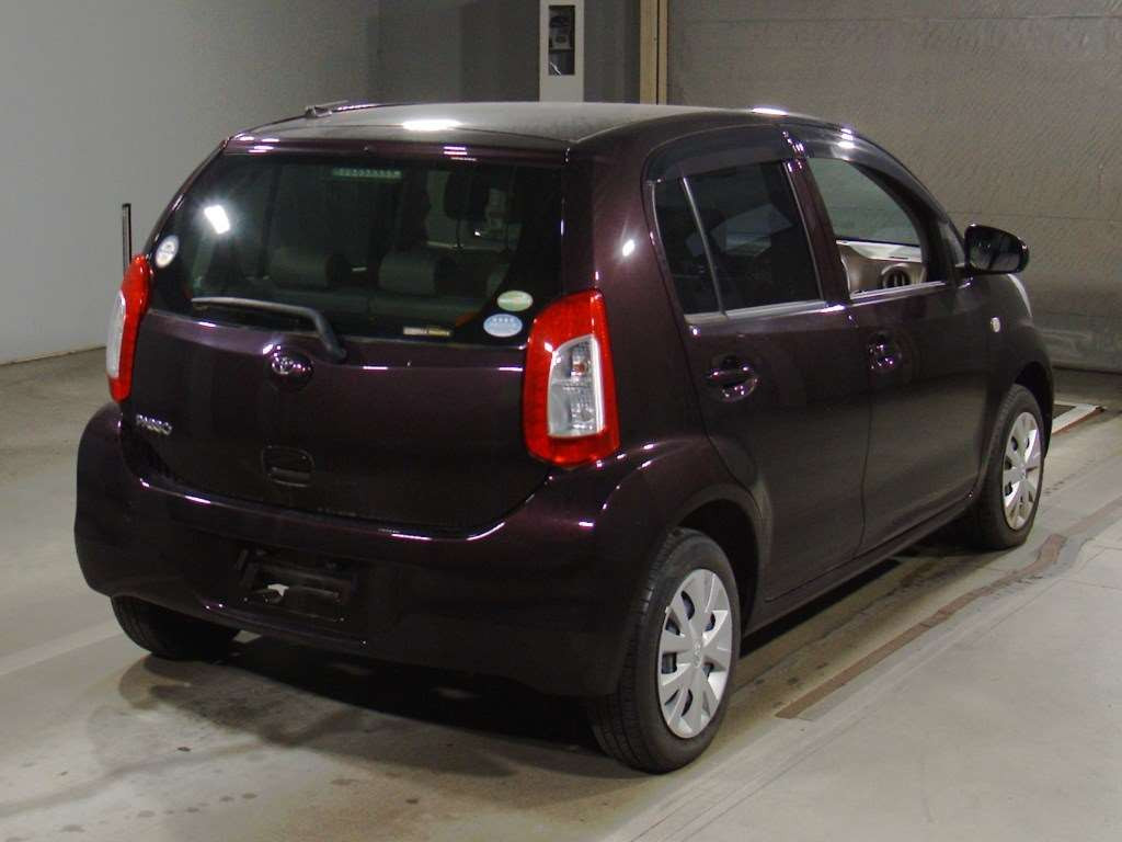 2015 Toyota Passo KGC30[1]