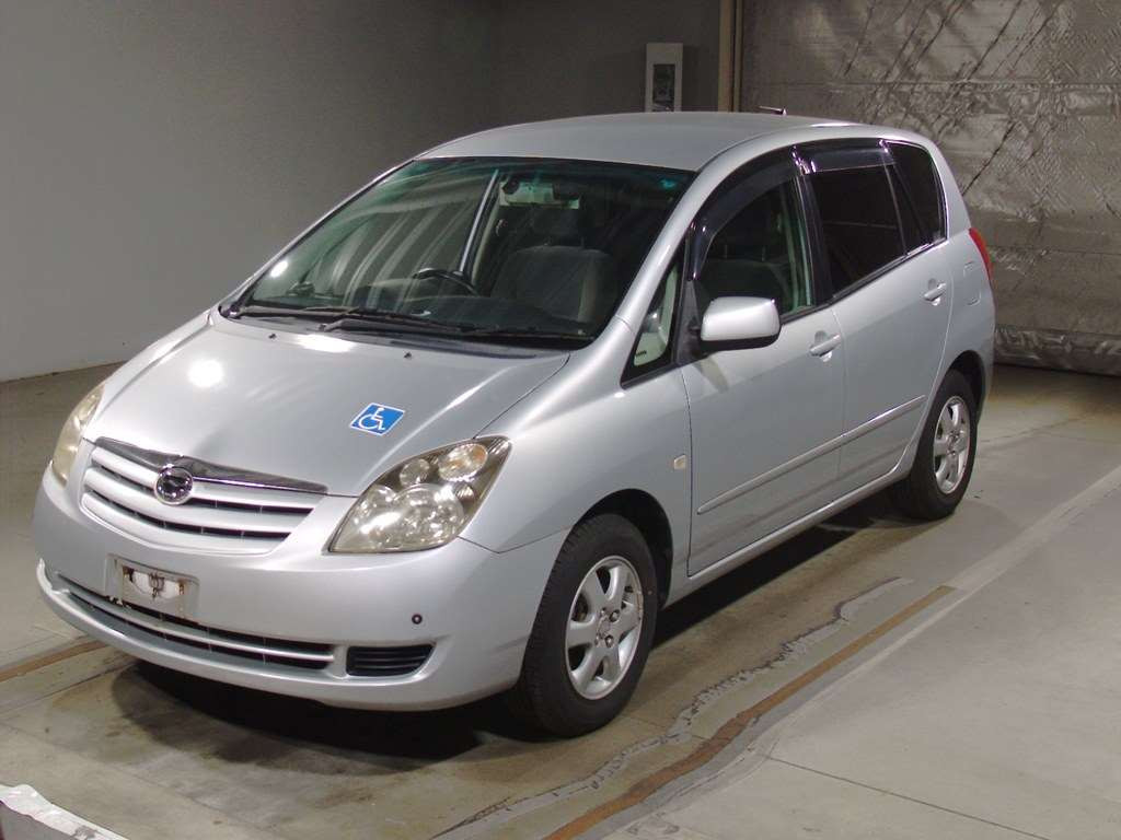 2005 Toyota Corolla Spacio ZZE122N[0]