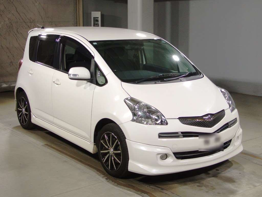 2009 Toyota Ractis NCP100[2]