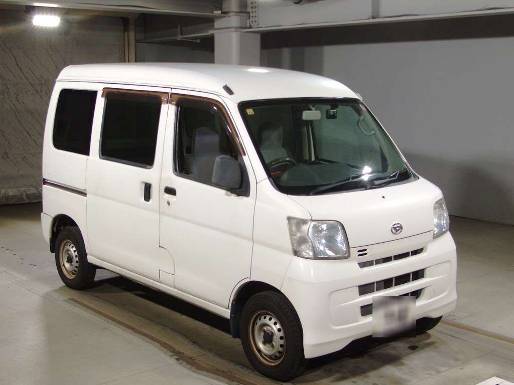 2011 Daihatsu Hijet Cargo S321V[2]