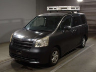 2009 Toyota Noah