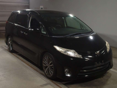 2011 Toyota Estima ACR50W[2]