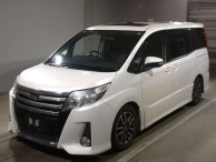 2014 Toyota Noah