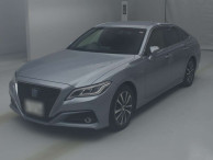 2018 Toyota Crown Hybrid