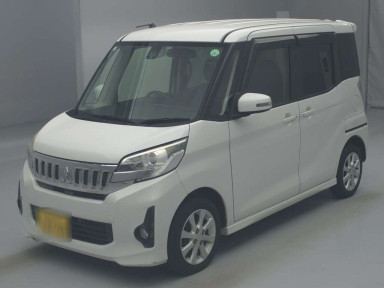 2015 Mitsubishi eK Space Custom