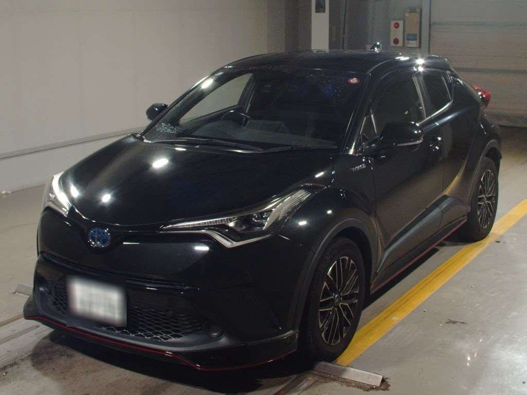 2018 Toyota C-HR ZYX10[0]