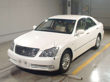 2005 Toyota Crown