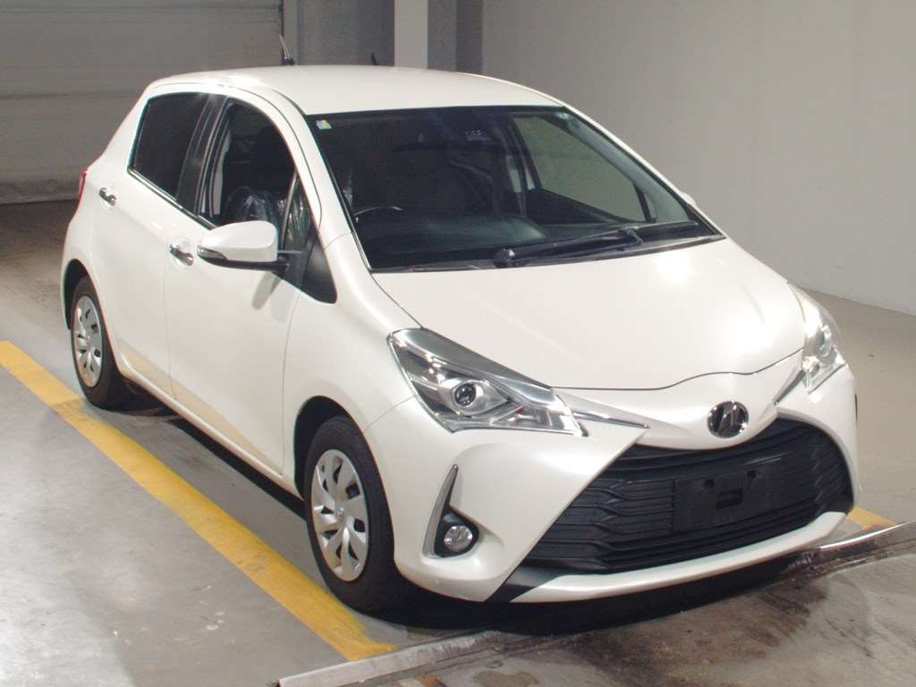 2019 Toyota Vitz KSP130[2]