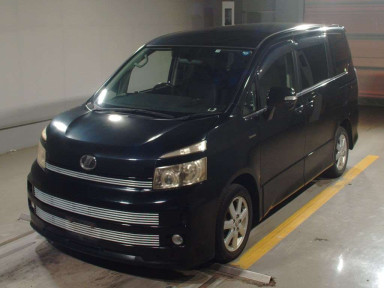 2007 Toyota Voxy