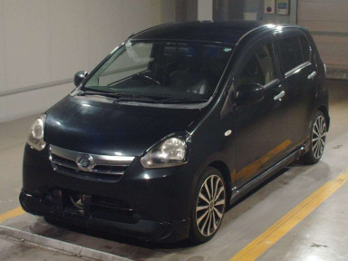 2012 Daihatsu Mira es