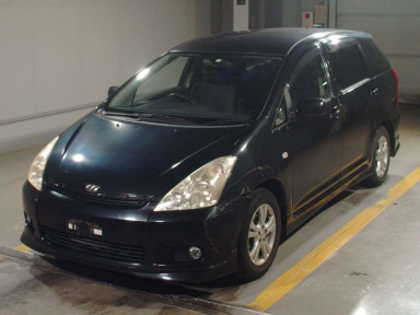 2004 Toyota Wish