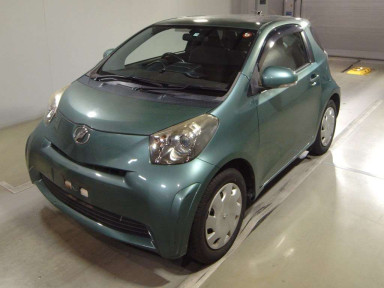 2009 Toyota iQ