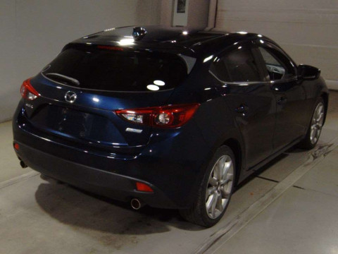 2014 Mazda Axela Sport BMEFS[1]