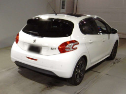 2014 Peugeot 208