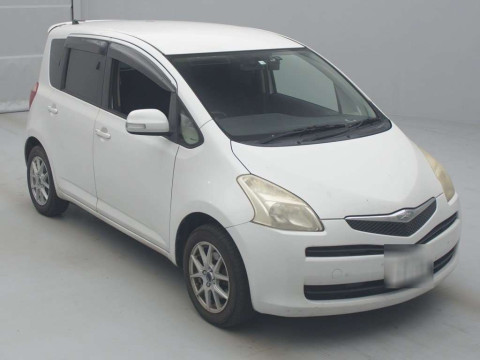 2006 Toyota Ractis NCP100[2]