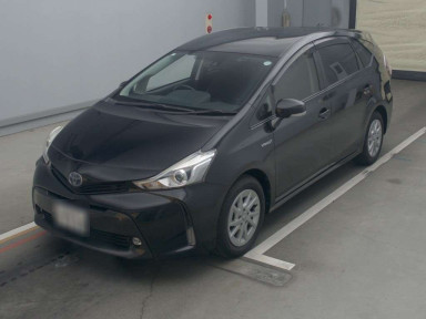 2015 Toyota Prius alpha