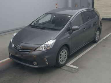 2011 Toyota Prius alpha