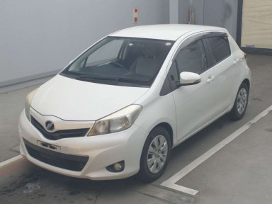 2011 Toyota Vitz