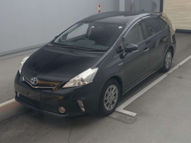 2014 Toyota Prius alpha