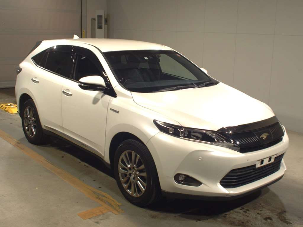 2014 Toyota Harrier Hybrid AVU65W[2]