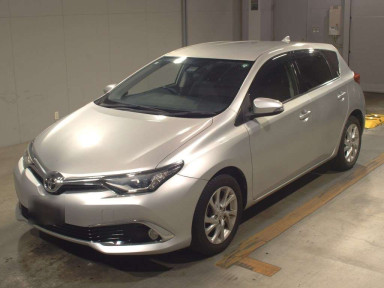 2016 Toyota Auris